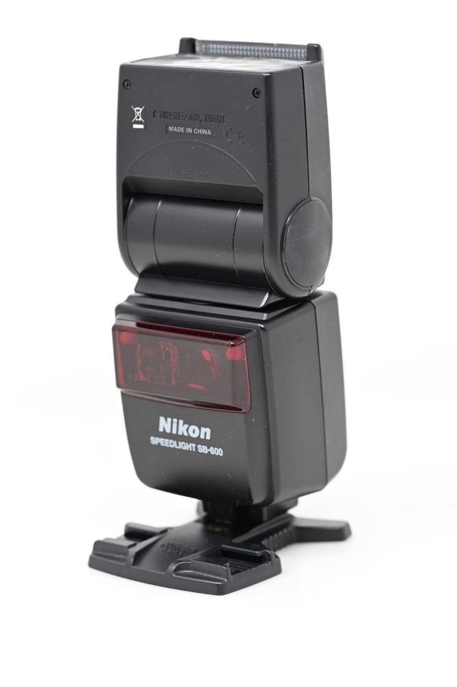 Nikon Speedlight SB-600 Shoe Mount Flash #B3