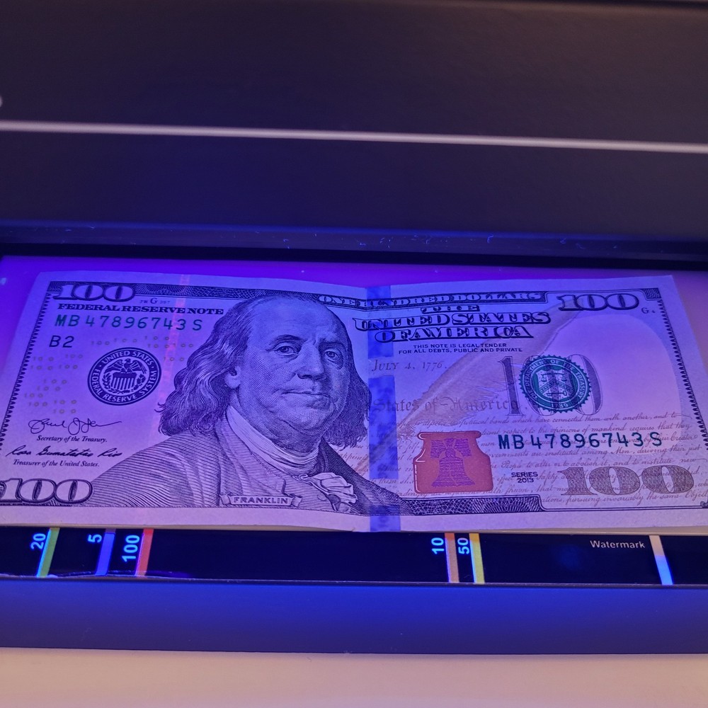 COUNTERFEIT COP by CONSYGEN COUNTERFEIT DETECTION MACHINE UV BLACK LIGHT