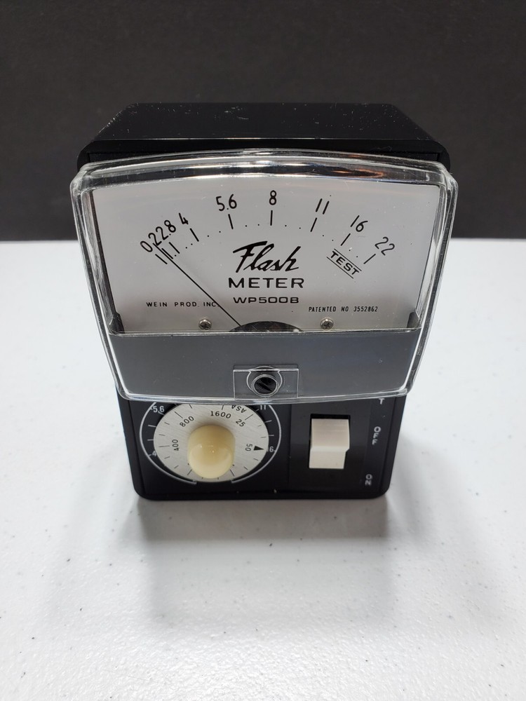 Wein Product WP500B Flash Meter With Storage Case