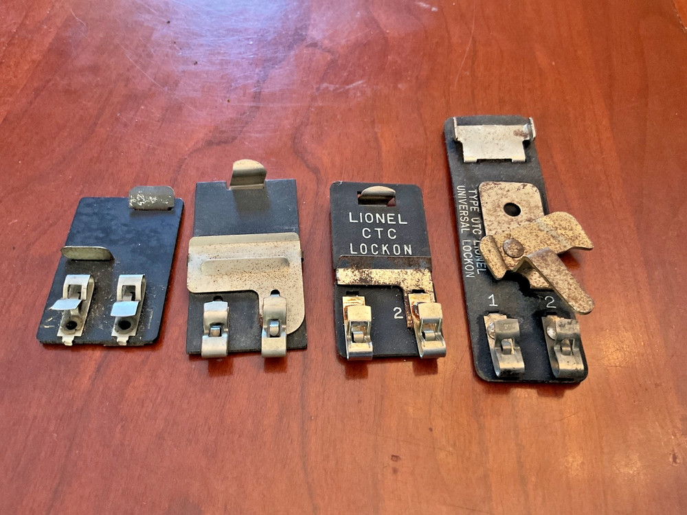 LIONEL 4 Various Track Connectors