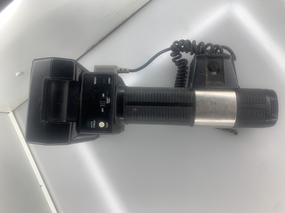 Nissin 5000GT Camera Flash