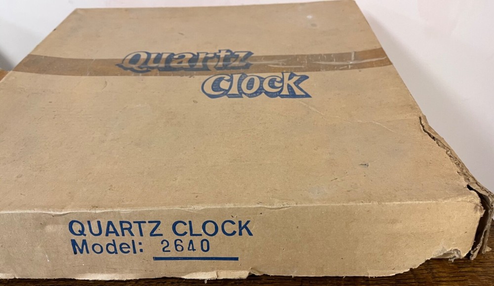 Robo-Tronics Quartz Clock 18" Model 2640