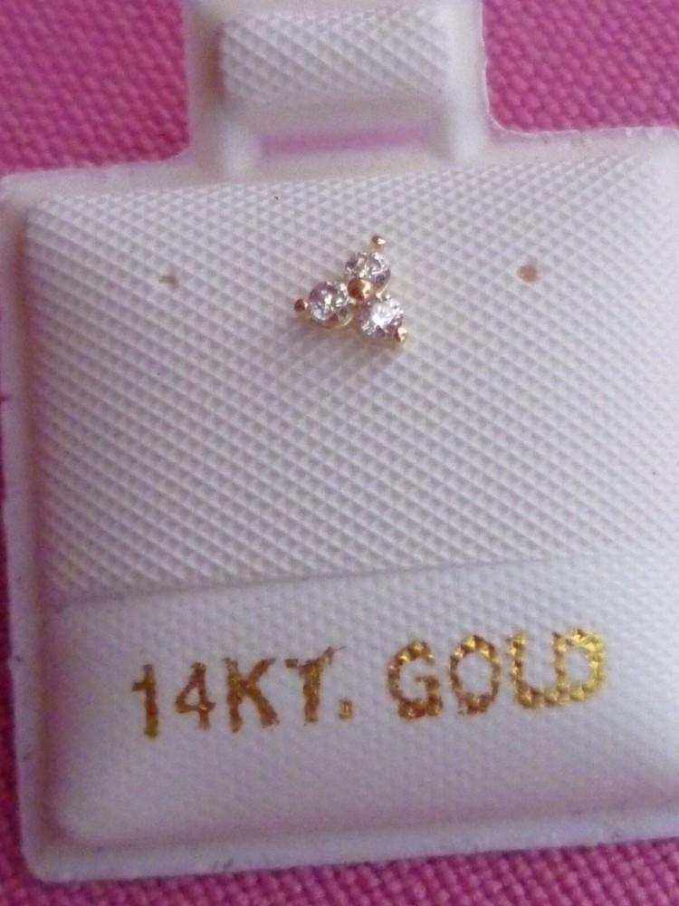 14k Yellow gold Nose stud Three zircon