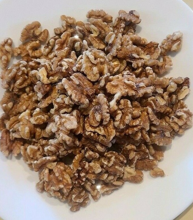Fresh Raw Walnuts - 1/2-lb package - Free Shipping
