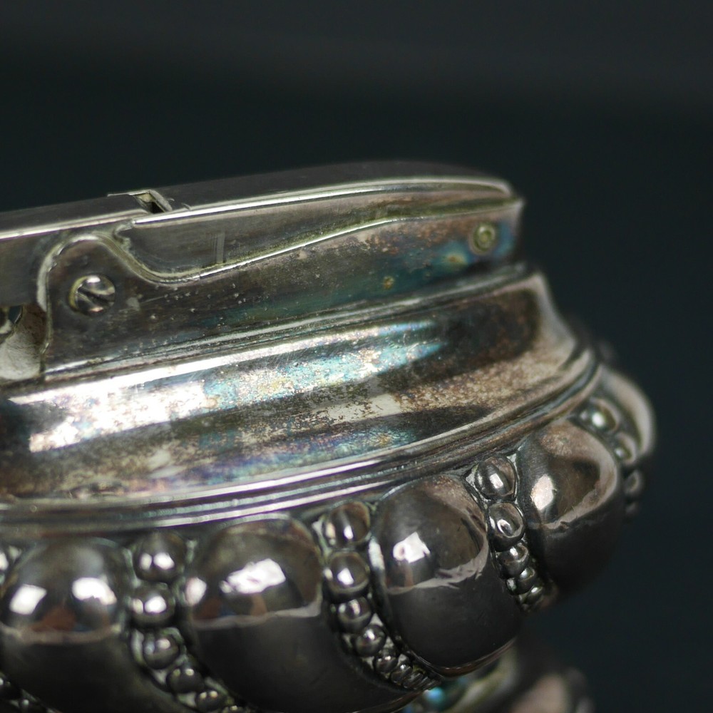 VINTAGE RONSON "CROWN" Table Lighter Silver Plate Decorative Push Top Lighter