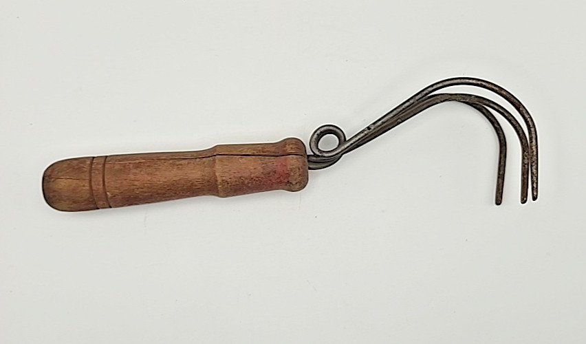 Vintage ~ Garden Tool~ Weeder~ Hand Cultivator ~Wood Handle-Rare Very Unique