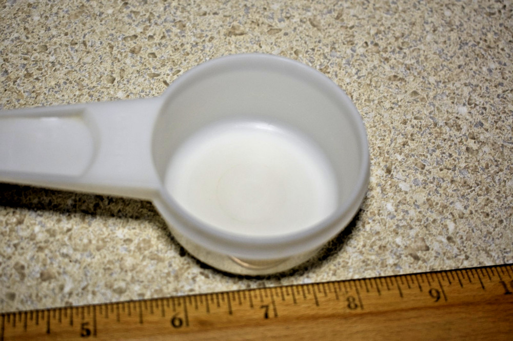 4pc VINTAGE White TUPPERWARE Nesting Measuring CUPS 762 763 765 766