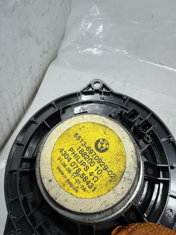 2006 BMW 3 SERIES E90 E91 FRONT DOOR SPEAKER 6970929 (A5)