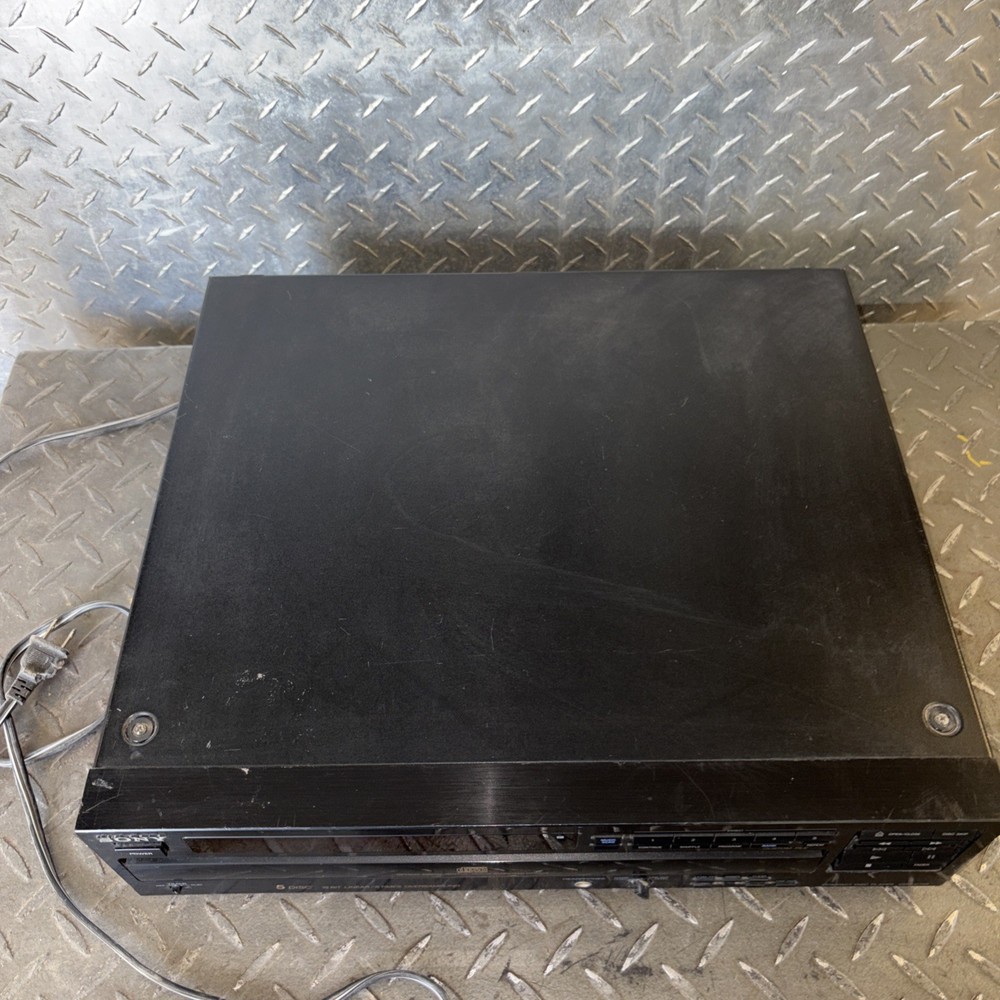 Sony CDP-C705 5 Disk Compact CD Player Optical & Stereo Out