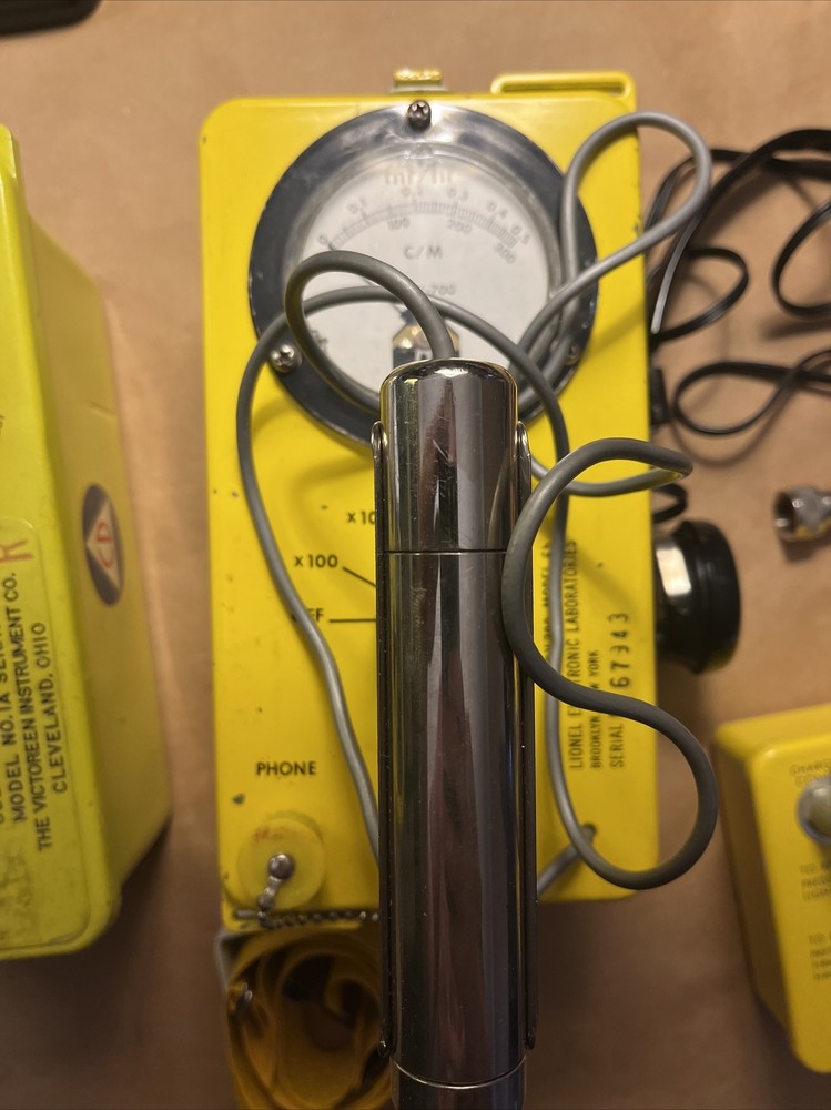 CD V-777-2 Radiation Detection Kit