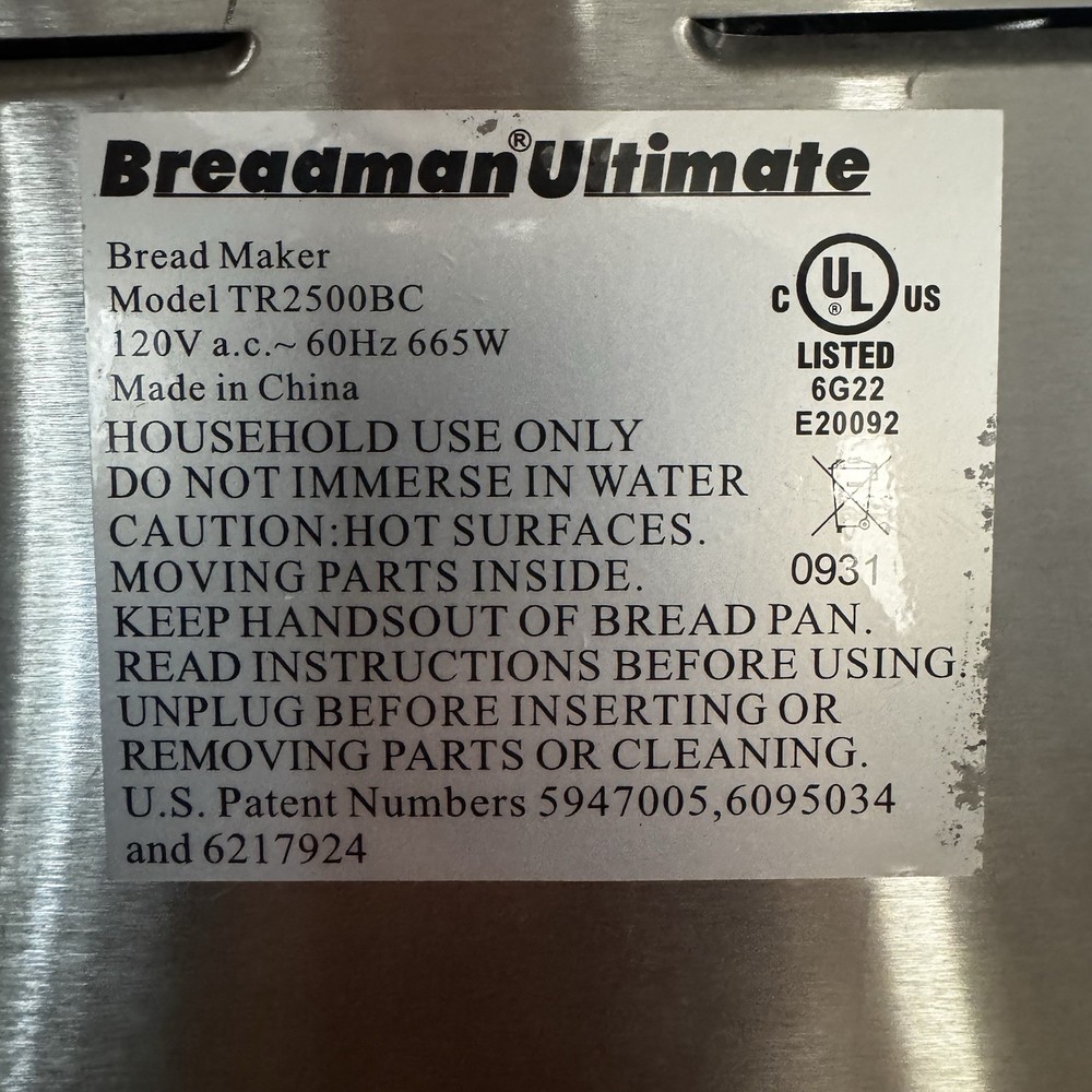 Breadman Ultimate Plus Model TR2500BC Stainless 1.5 - 2LB Bread Maker, Excellent