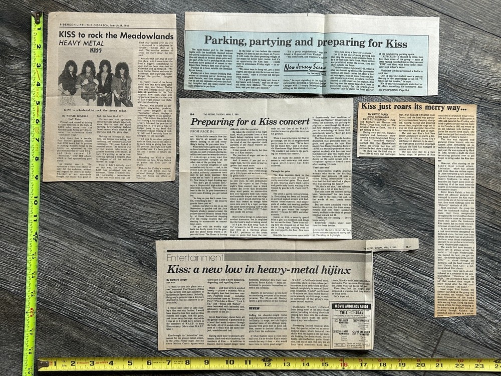 KISS Concert Clipping Animalize Tour Meadowlands NJ 1985 Lot Vintage Kiss WASP