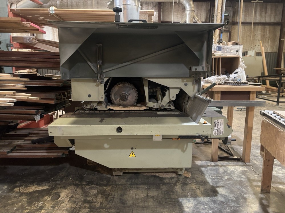1998 SCMI M3 Rip Saw Machine