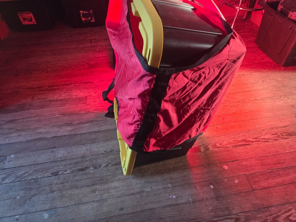 68" Red Silver Mesa Stable Sheet