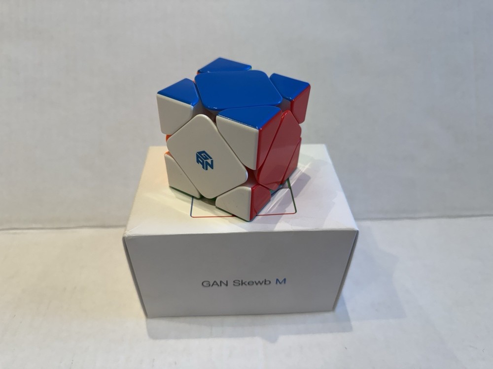 GAN Skewb M Used Great Condition