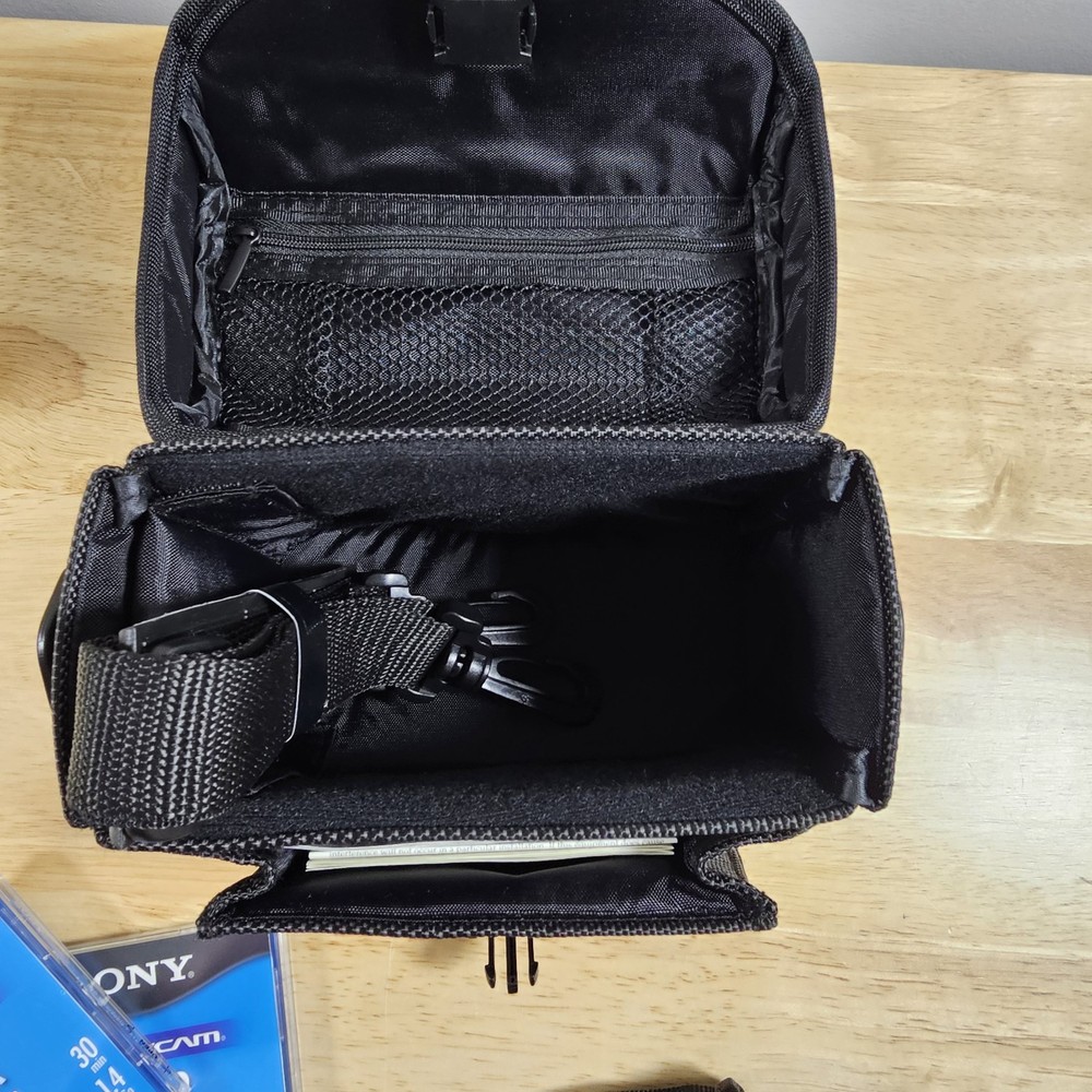 SONY ACC-DVDP2 Accessory Kit.