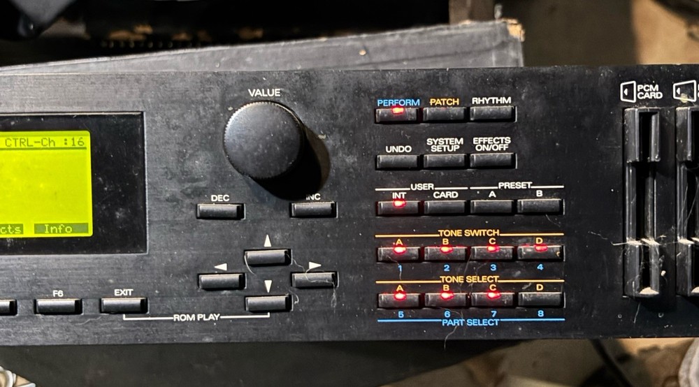 Roland JD-990 Super JD Synth Module Working Japan