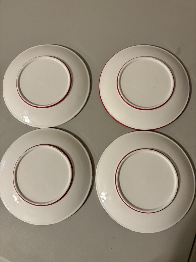 4 Beautiful Christmas Plates Red And White Different Patterns