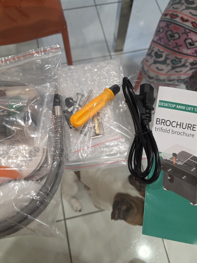 Mini Table Saw, Mini Multi Functional Table Saw for Crafts, 7-Speed Adjustable P