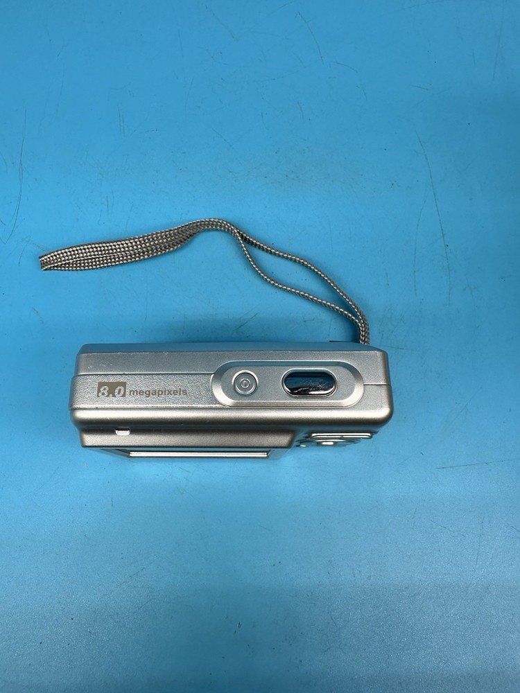 Hitachi Digital Camera HDC-861E 8.0MP Silver Tested