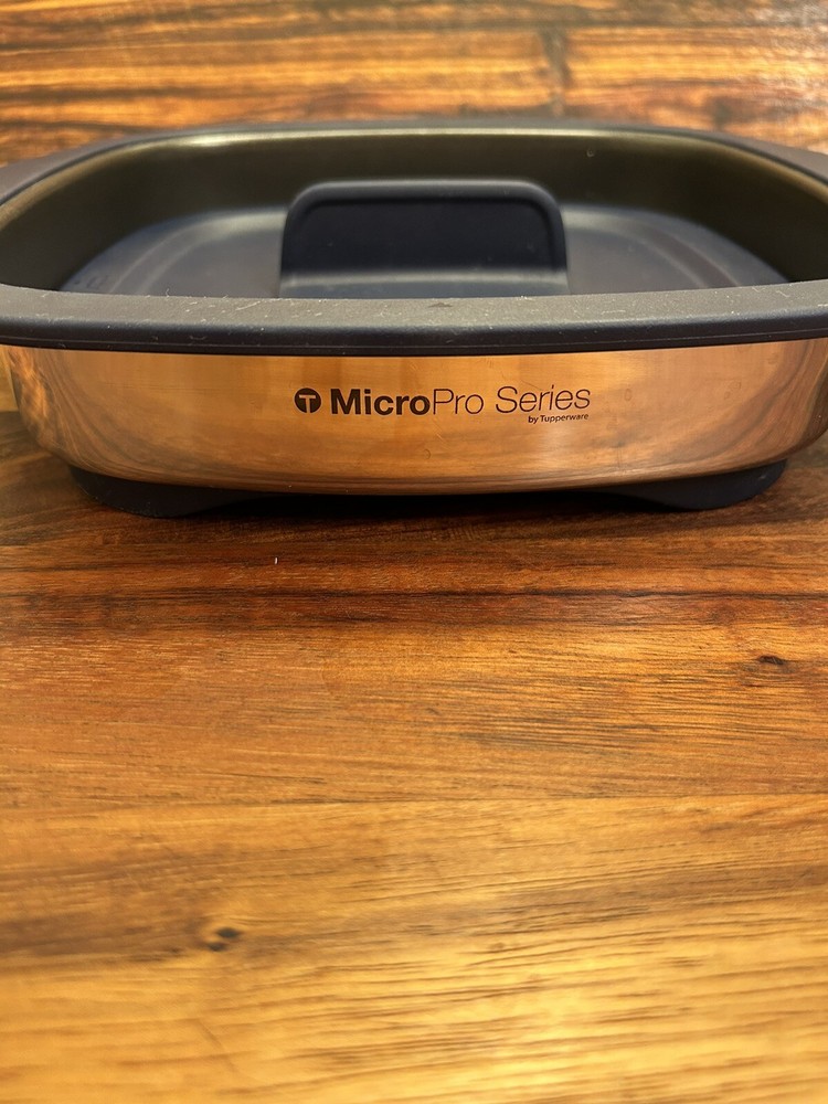 Tupperware Microwave Nonstick Micro Pro Series  #1                              