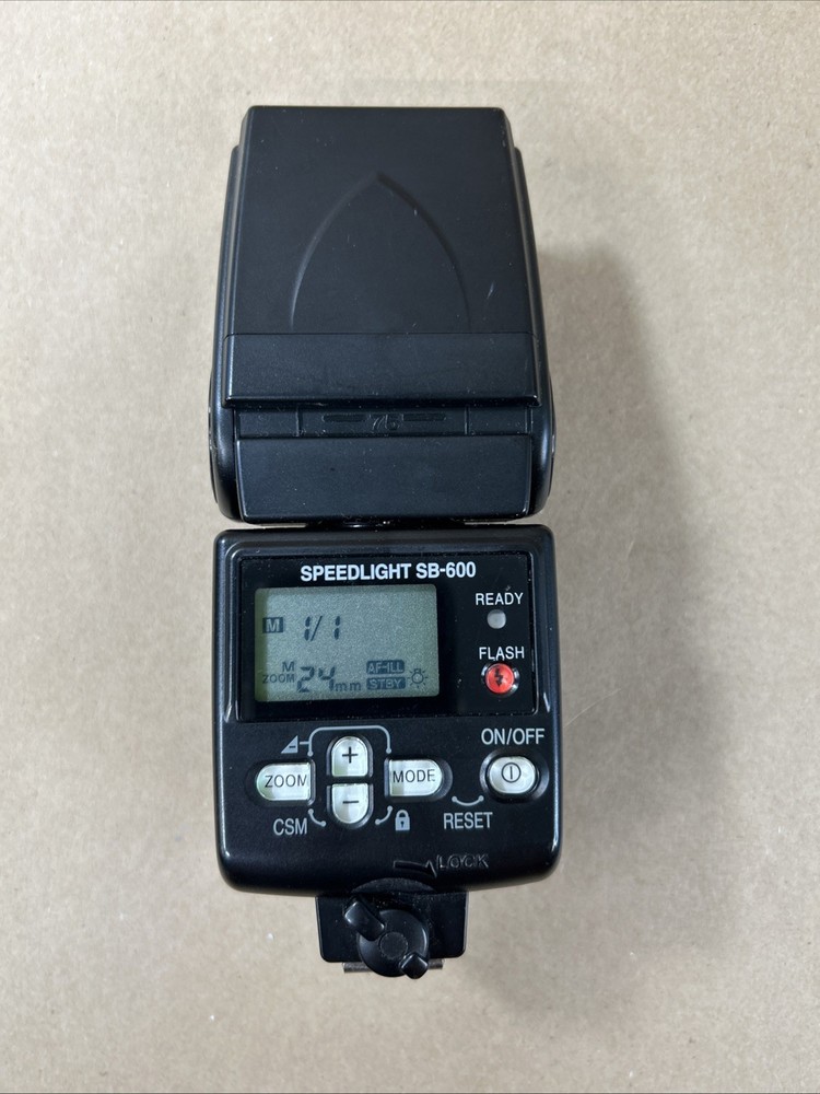 Nikon SB-600 Speedlight Shoe Mount Flash TTL External Camera Flash