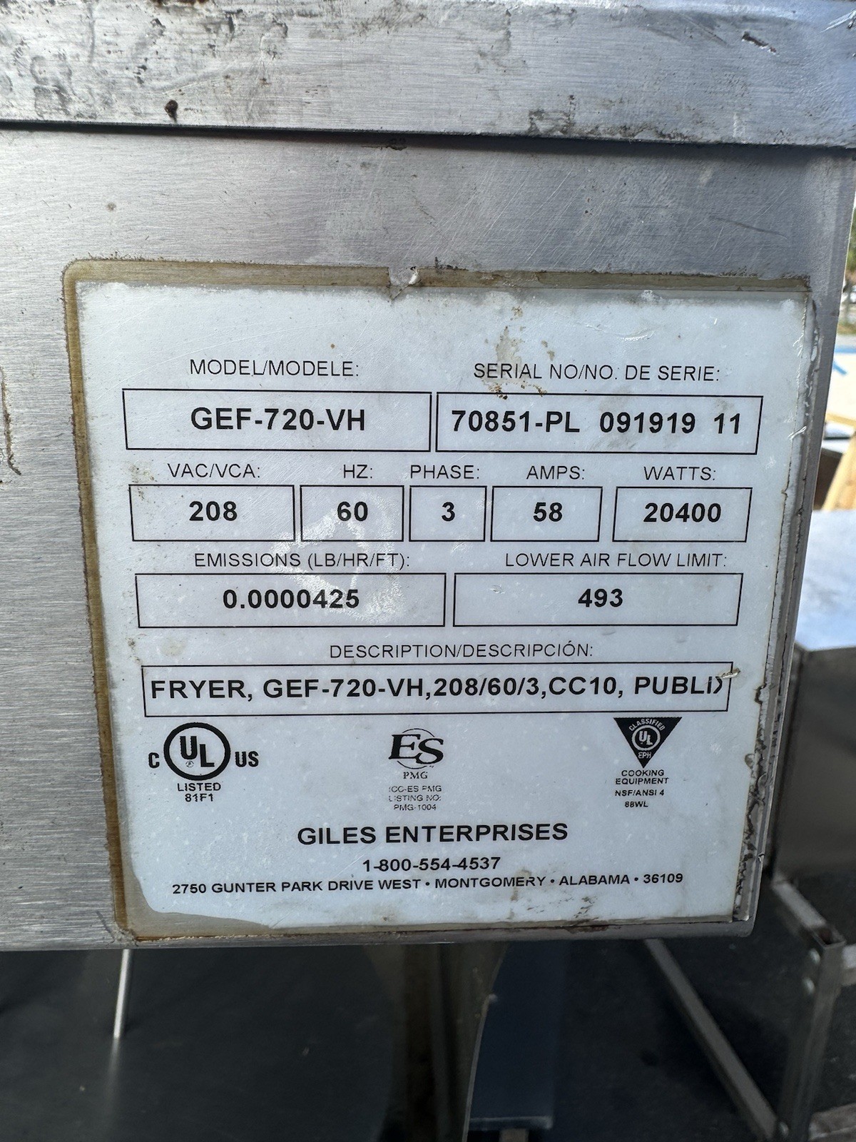 Giles Ventless Hood With Electric Fryer-Model: GEF-720-VH- Has Auto Basket Lift