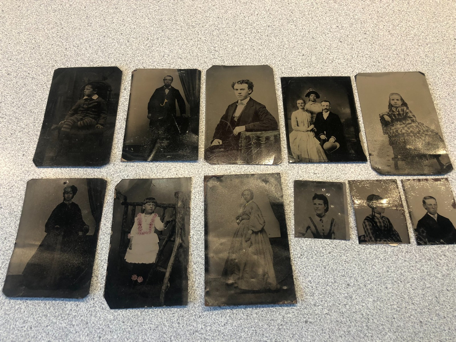 Lot of 11 CIVIL WAR ERA TINTYPE'S - Mixed Lot-Children-Adults-Military  c.1860s