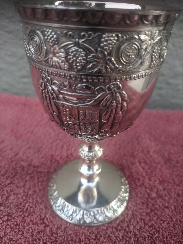 Beautiful 5" Medieval Collectable Globlet