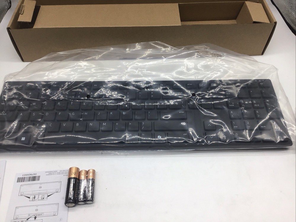 Dell Pro KM5221W Keyboard & Mouse New In Box 12 Programmable Function Keys Read