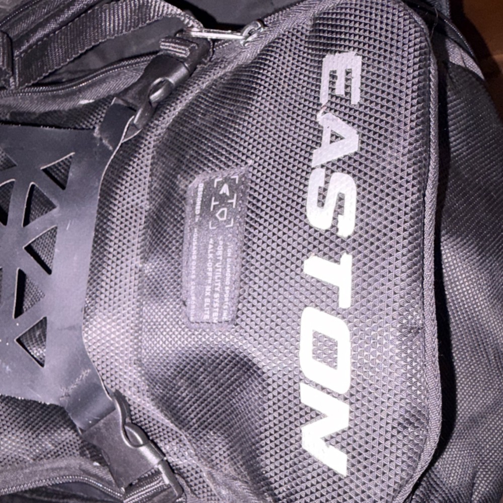 Easton Elite Utility System Baseball Backpack Black Bat Compartment