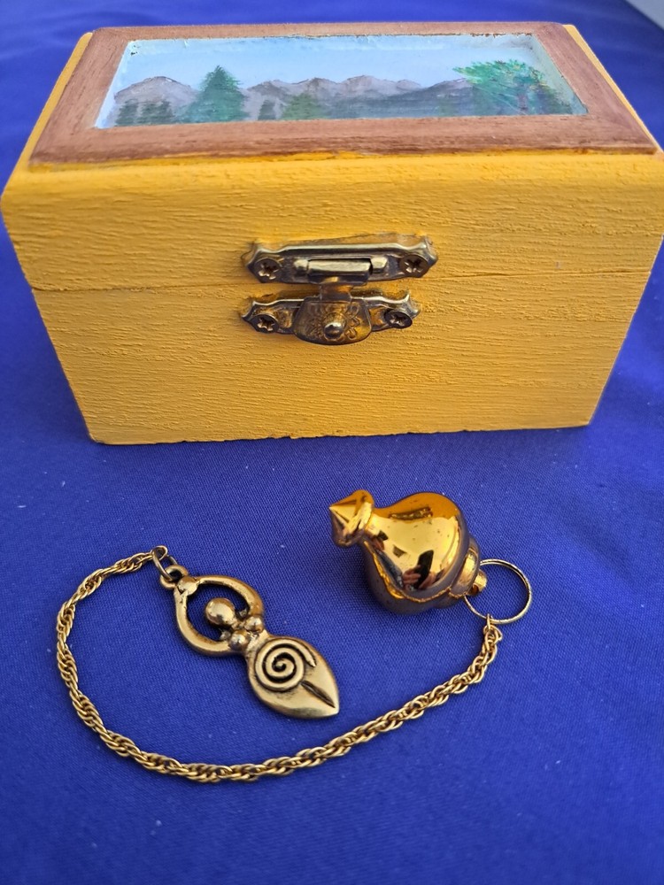 Hand painted Box with Pendulum Brass- Goddess Spiral