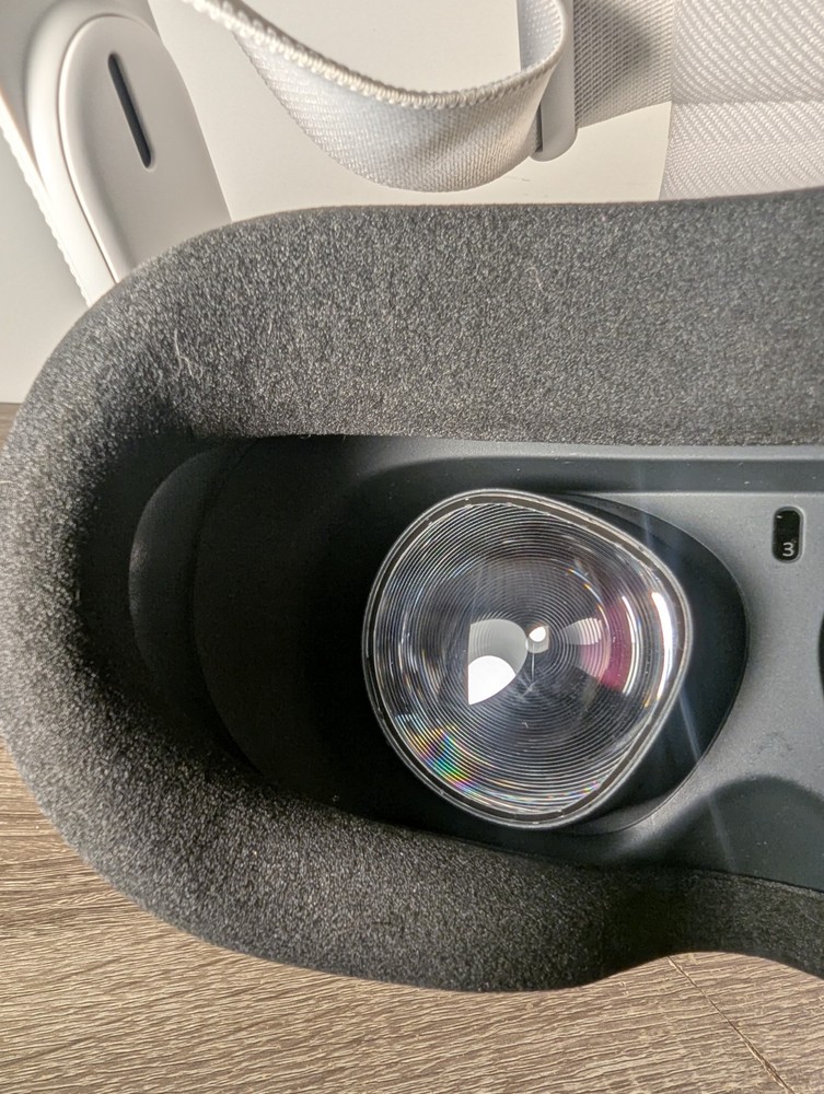 128GB Boxed Meta Quest 2 VR Headset w Controllers Charger Extras Tested Working