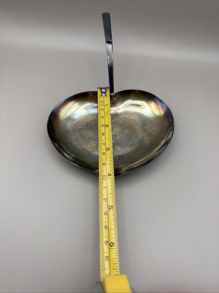 Three Crowns Silversmiths Heart Bon Bon Dish - Silverplate with Beaded Handle