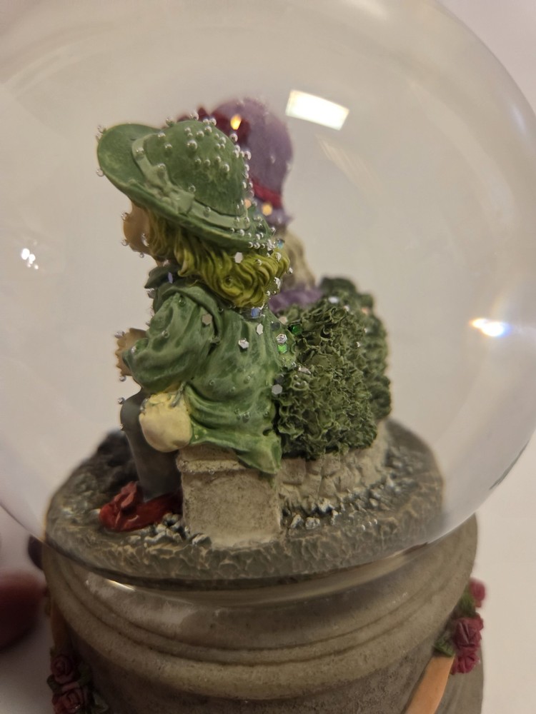 Kim Anderson forever young water globe