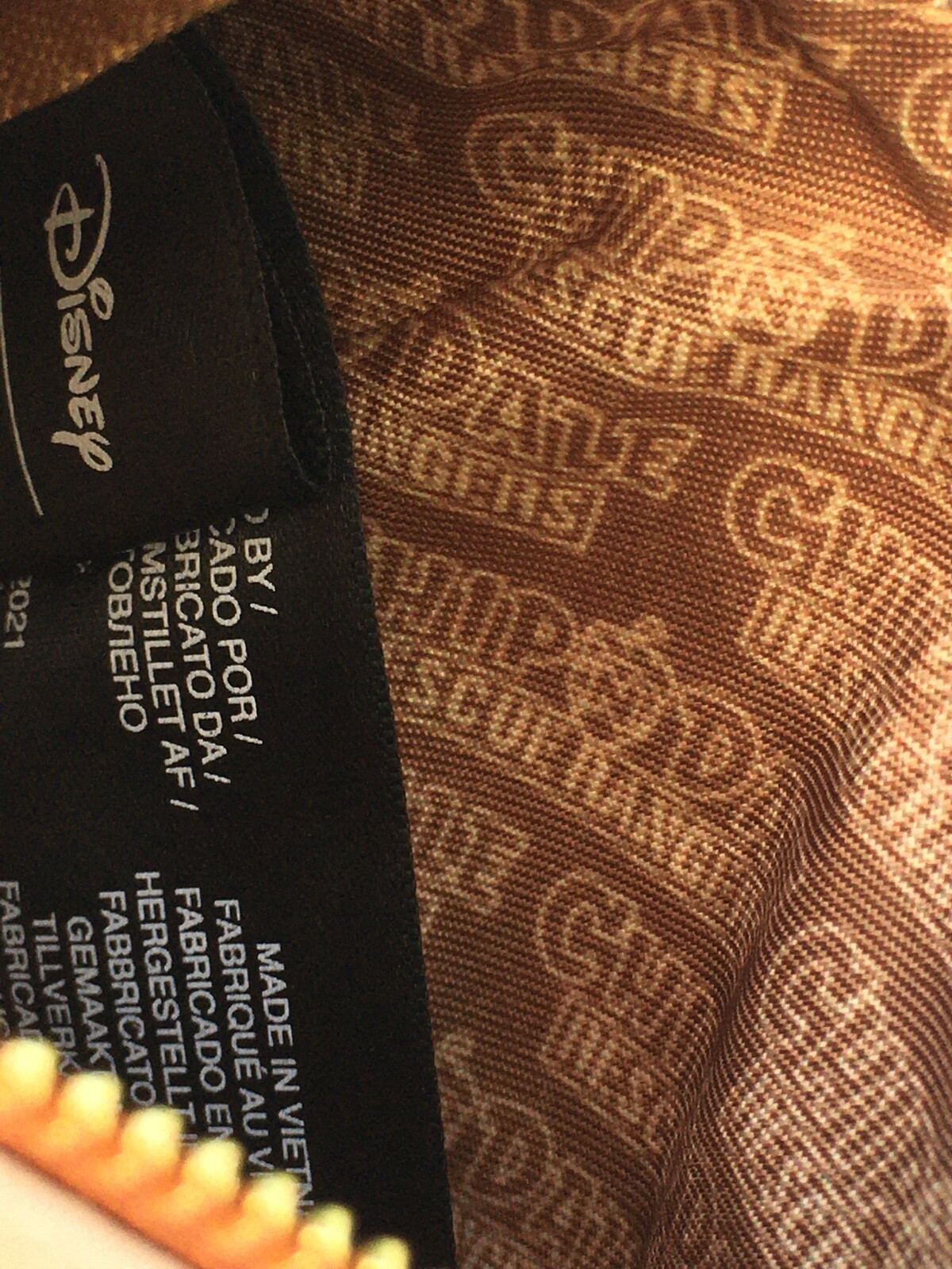 Loungefly Disney Chip & Dale Floral Print Zip Close Coin Purse NWT 8+