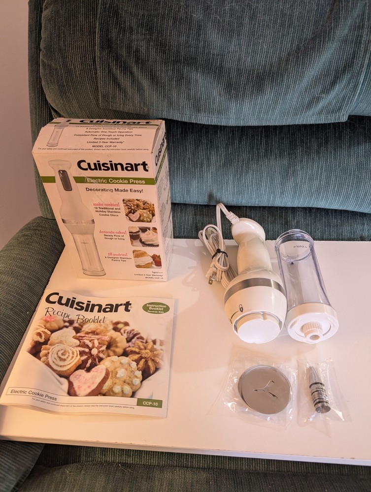 Cuisinart  Electric Cookie Press Model CCP-10 Very Nice.