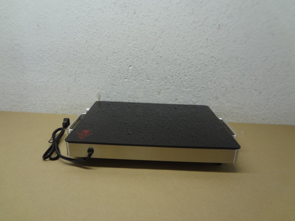 Chefman Compact Glasstop Warming Tray with Adjustable Temperature Control