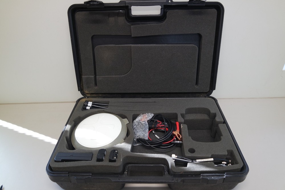 Carlson BRx5 Survey Receiver