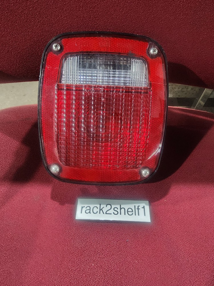 Grote 5377-70 Tail Light Take-Off 3 Stud