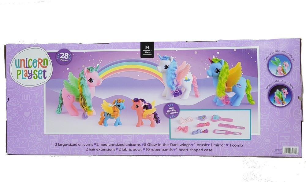 Member Mark Unicorn Set with GlowintheDark Wings 28Piece