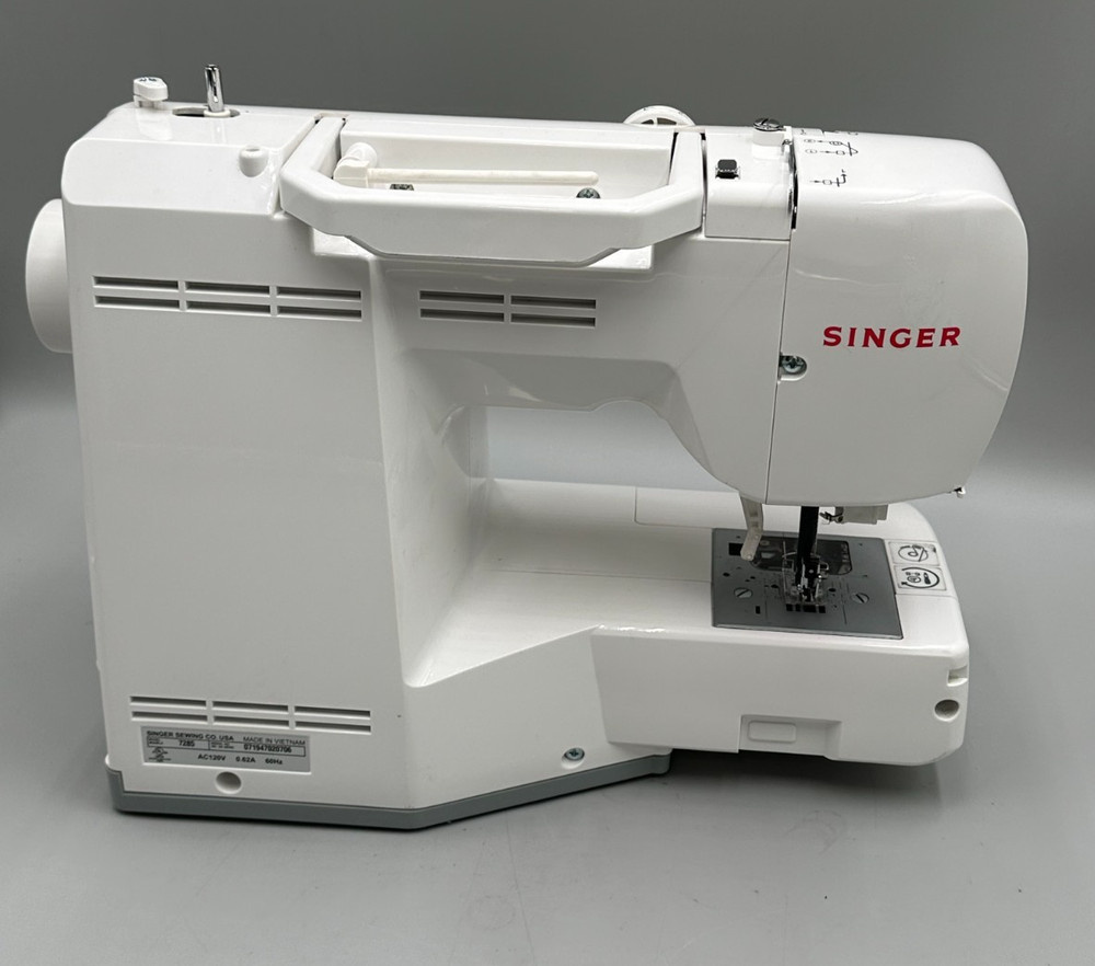 SINGER Patchwork 7285Q Sewing And Quilting Machine Good Condition