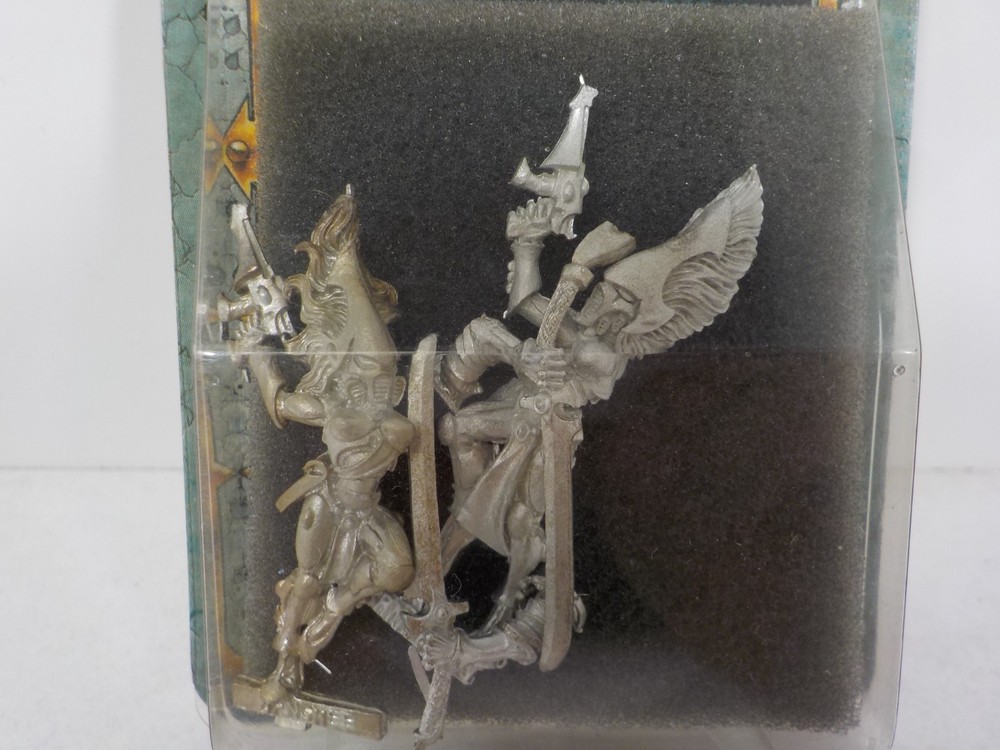 A423 Warhammer 40K Eldar Howling Banshees 8028A Blister (C)