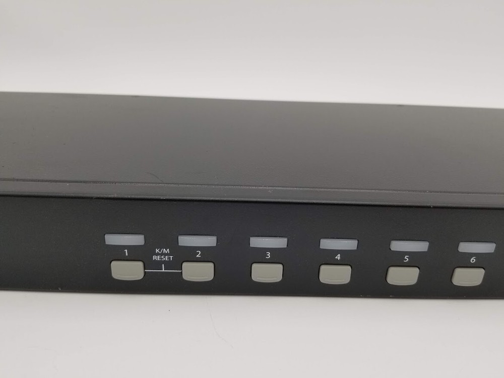 StarTech SV831DVIU 1U 8 Port Rackmount Switch