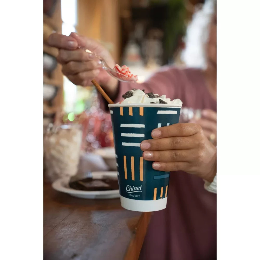 Chinet Comfort Disposable Paper Drink Cups, 16oz 18 Count Solid Pattern Single U