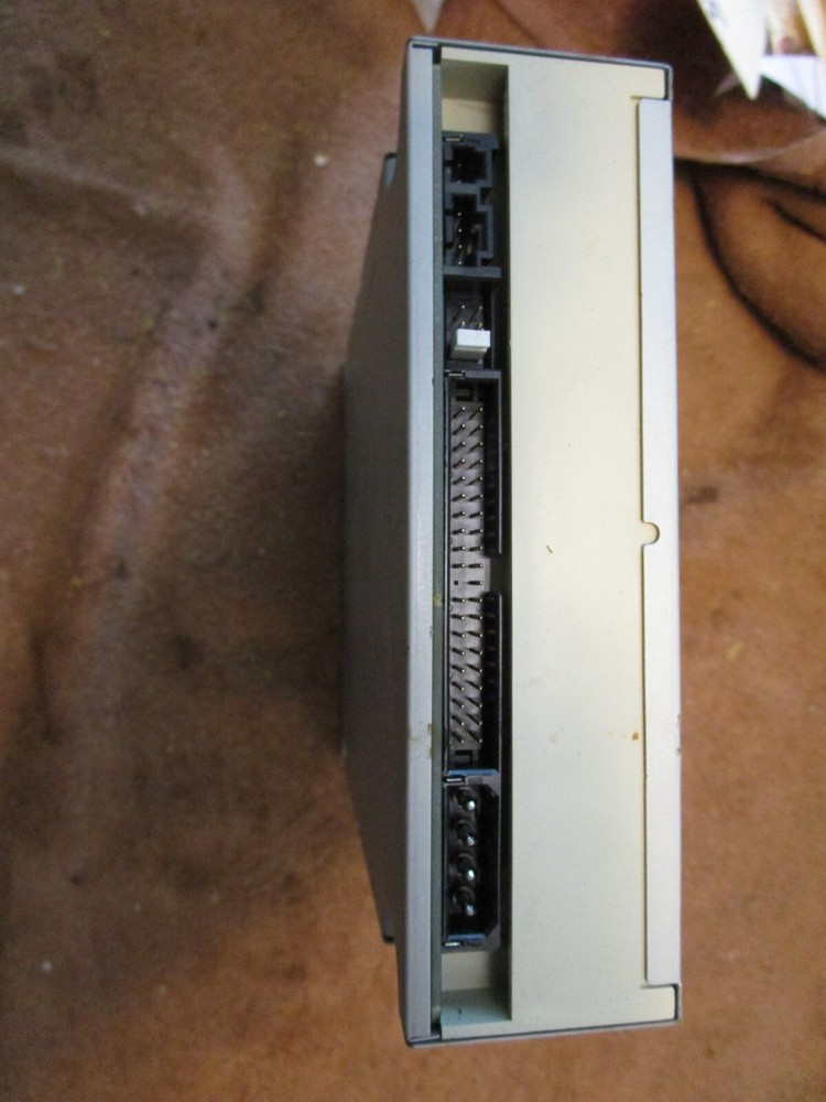 Samsung CD ReWritable Model SW-248