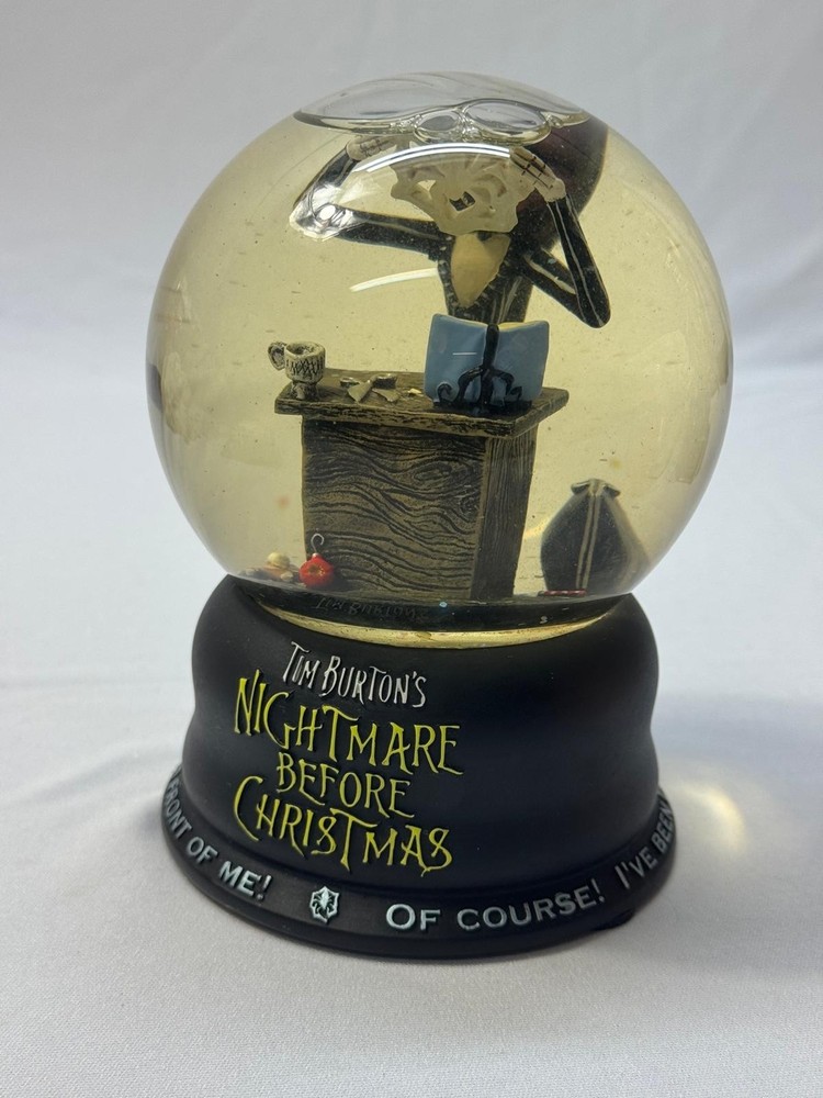 NECA Nightmare Before Christmas Spider Snow Flake Globe Decoration