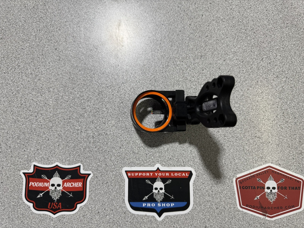 3 PIN COMPOUND BOW SIGHT...NEW...COPPER JOHN