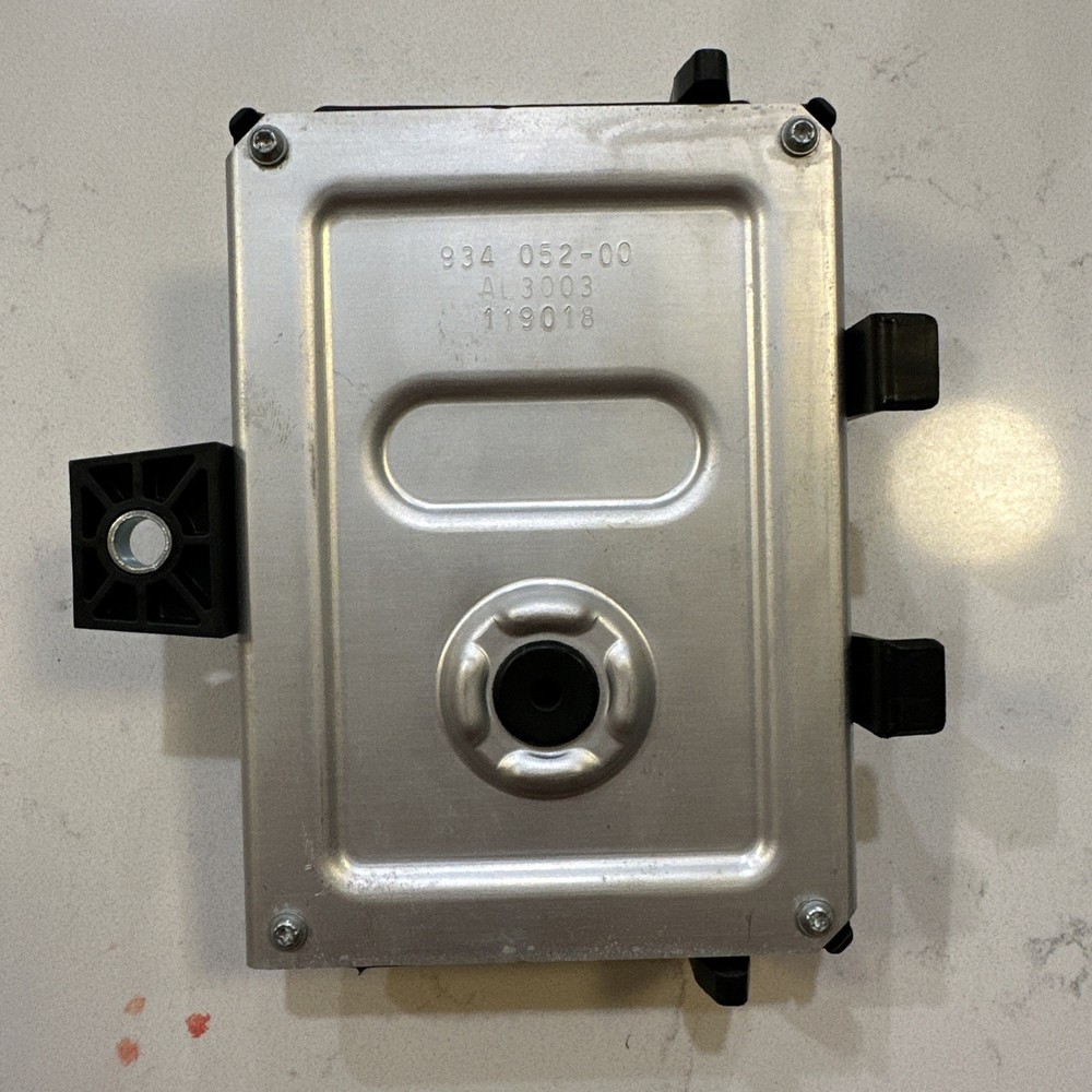 2013-2014 GM FUEL PUMP CONTROL MODULE OEM 22874299