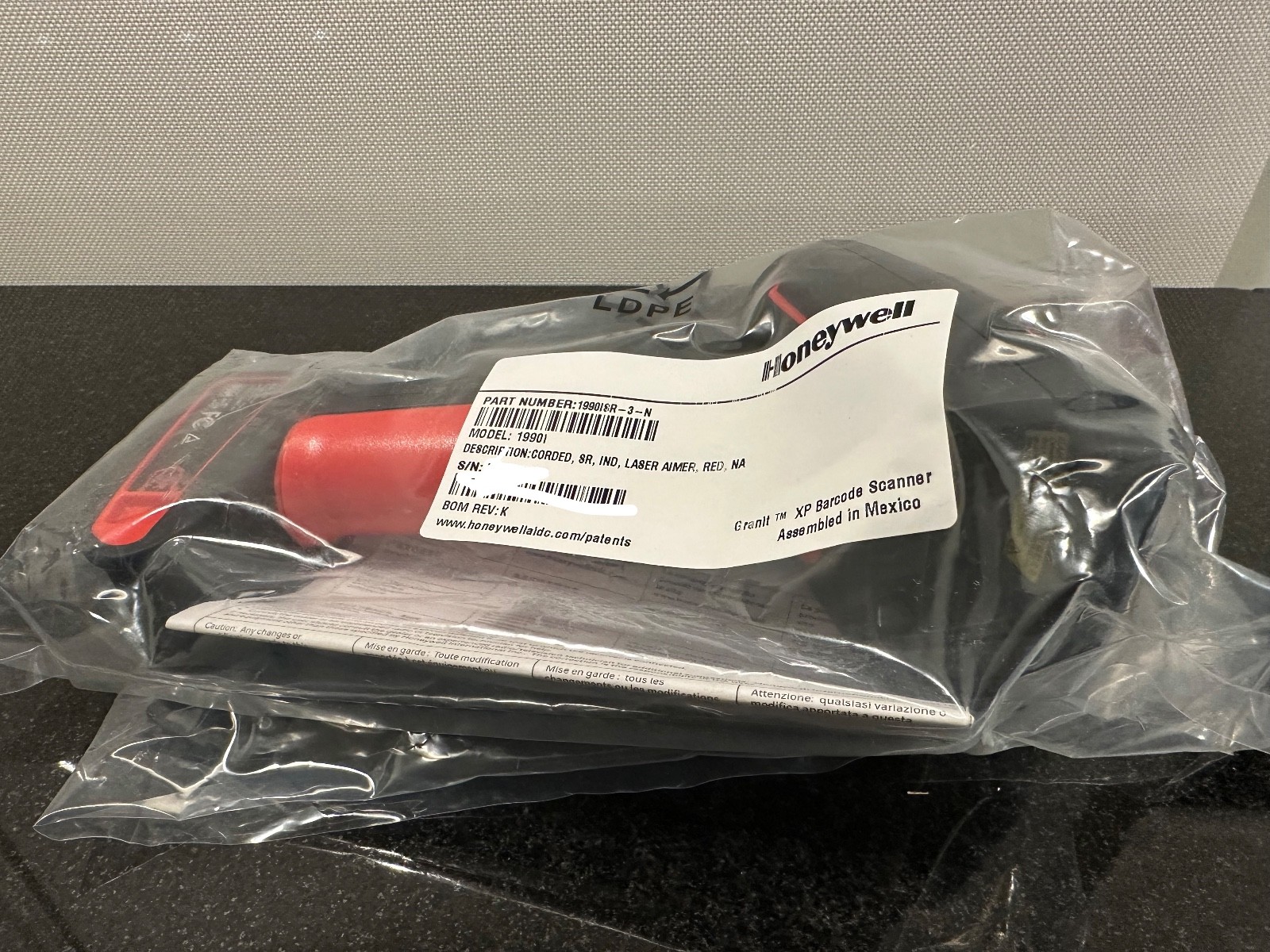 Honeywell Granit 1990iSR Scanner [Standard Range] PN: 1990ISR-3USB-N